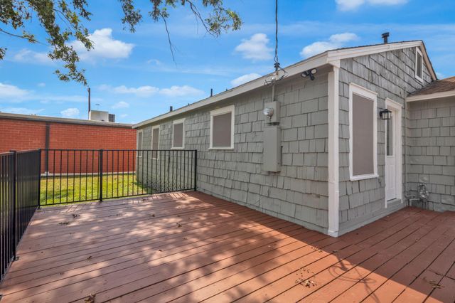 3743 Erie Street, Houston, TX 77017