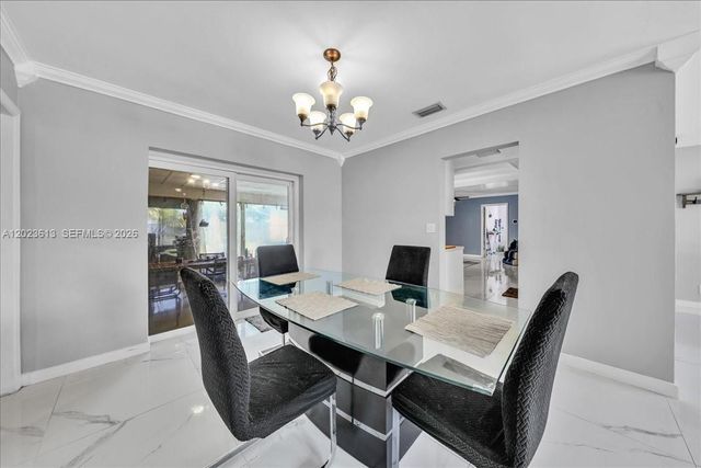 5260 SW 10th Ct, Plantation, FL 33317