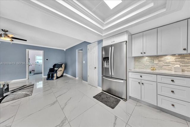 5260 SW 10th Ct, Plantation, FL 33317