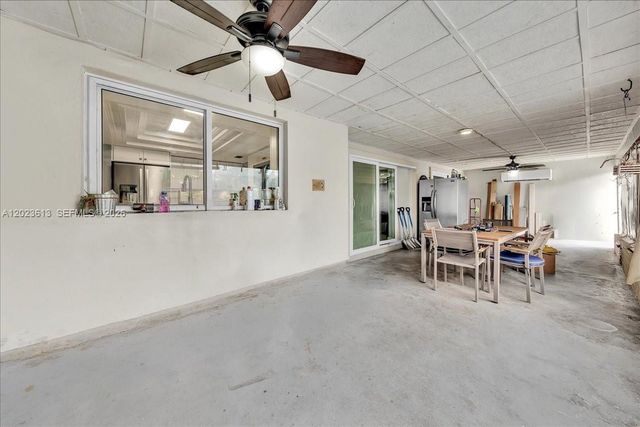 5260 SW 10th Ct, Plantation, FL 33317