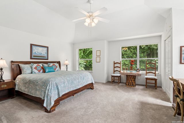 104 OAKWELL FARMS PKWY, San Antonio, TX 78218
