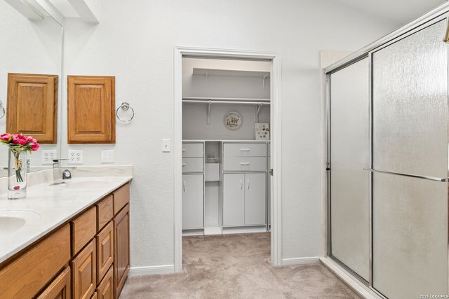 104 OAKWELL FARMS PKWY, San Antonio, TX 78218