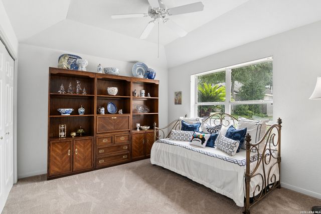 104 OAKWELL FARMS PKWY, San Antonio, TX 78218