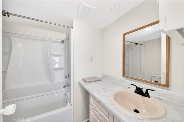 11398 Bartlett, Adelanto, CA 92301