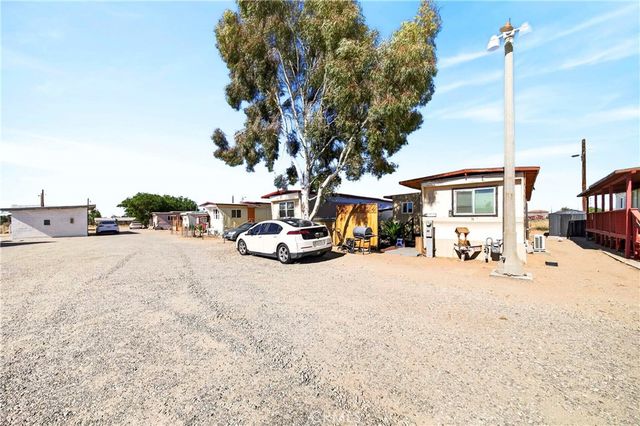 11398 Bartlett, Adelanto, CA 92301