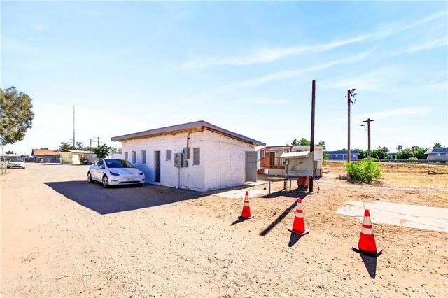 11398 Bartlett, Adelanto, CA 92301