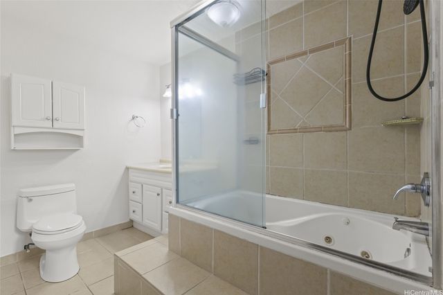 47-754 Kamehameha Highway, Kaneohe, HI 96744