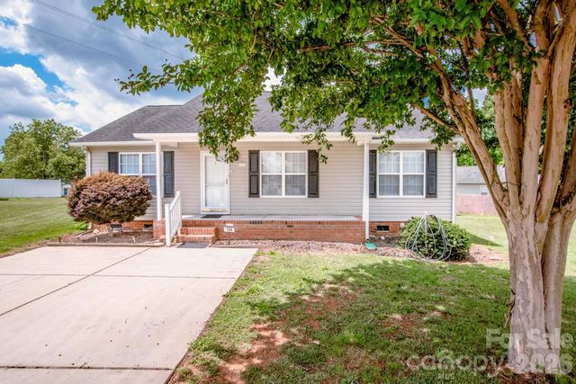 104 Birch Court, China Grove, NC 28023