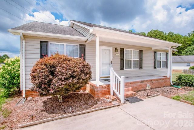 104 Birch Court, China Grove, NC 28023