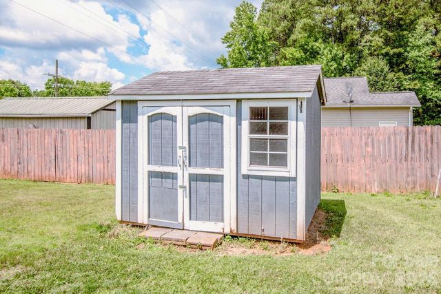 104 Birch Court, China Grove, NC 28023