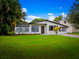2904 SE Bamboo Street, Stuart, FL 34997