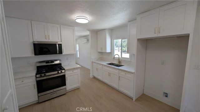 1857 E Victoria, San Bernardino, CA 92408