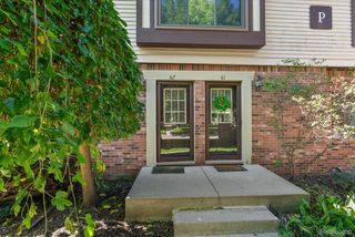 2346 London Bridge Drive 62, Rochester Hills, MI 48307