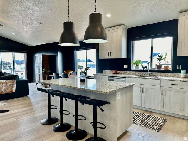 4349 HALF MILE RD, Enoch, UT 84721