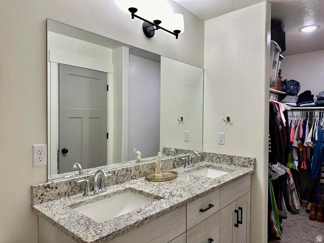 4349 HALF MILE RD, Enoch, UT 84721