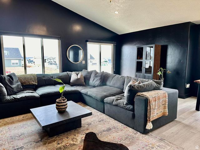 4349 HALF MILE RD, Enoch, UT 84721