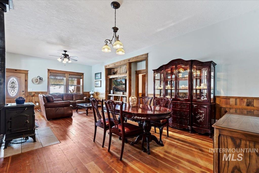 675 W Russell Dr, Prairie, ID 83647 photo 13