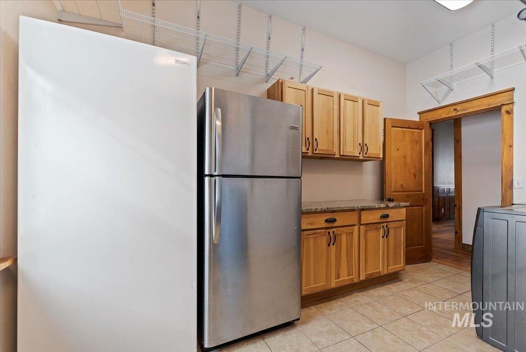 675 W Russell Dr, Prairie, ID 83647 photo 19