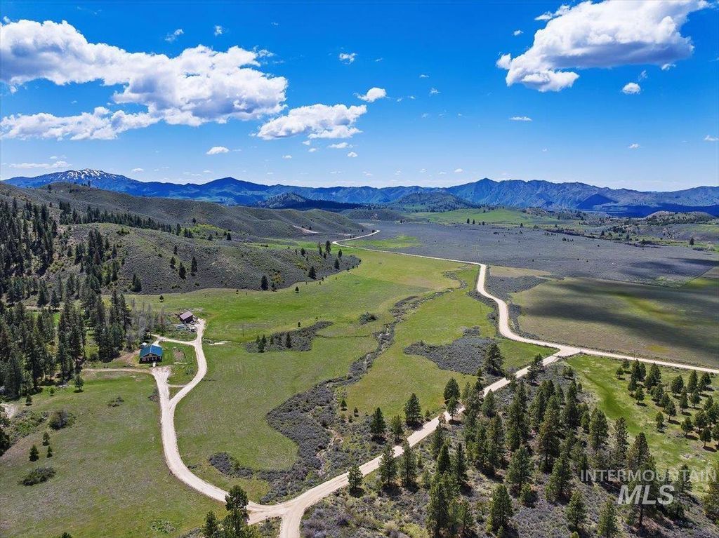 675 W Russell Dr, Prairie, ID 83647 photo 37