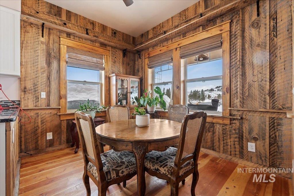 675 W Russell Dr, Prairie, ID 83647 photo 7