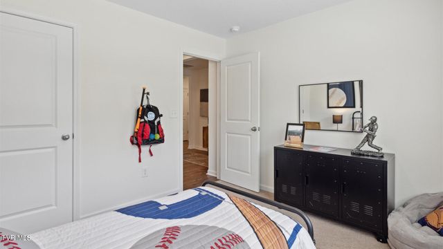 2012 Fox Meadows Circle, Bluff City, TN 37618