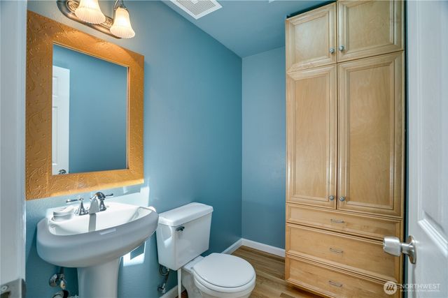 2629 SW 308th Street, Federal Way, WA 98023
