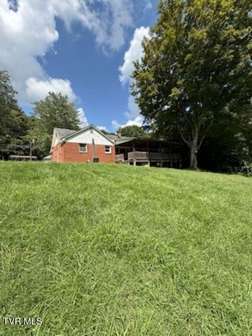 468 Burem Road, Rogersville, TN 37857