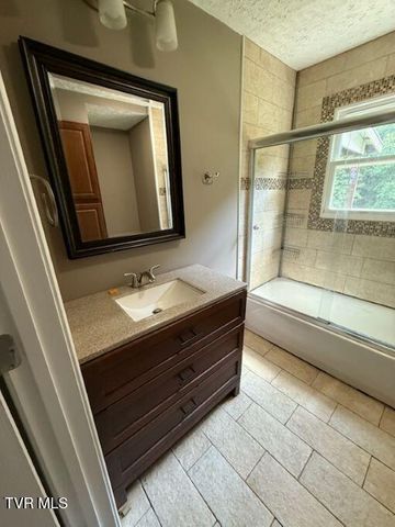 468 Burem Road, Rogersville, TN 37857