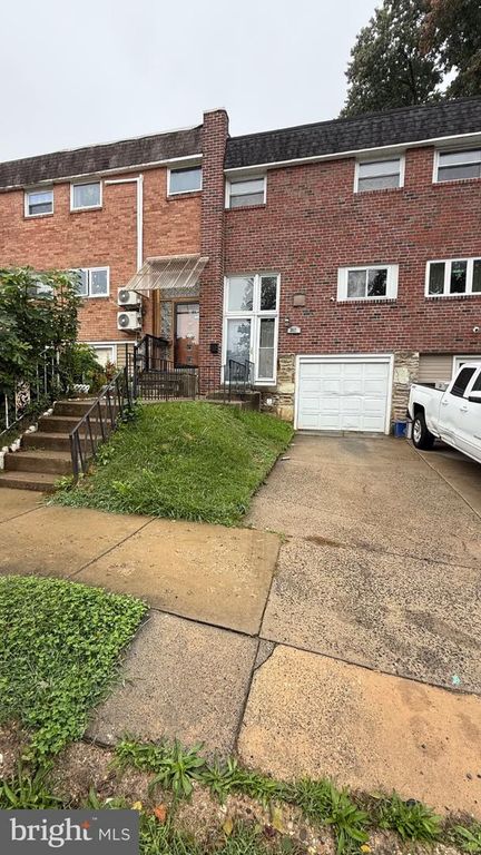 3517 CHURCHILL LN, PHILADELPHIA, PA 19114 — exterior