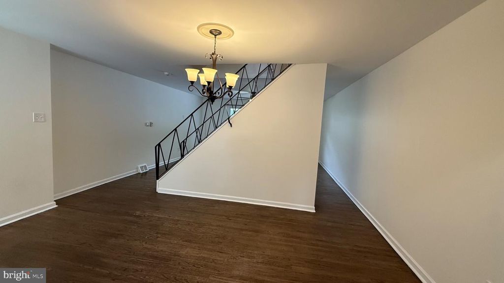 3517 CHURCHILL LN, PHILADELPHIA, PA 19114 — photo 4