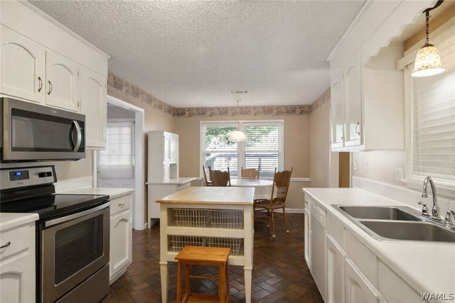 6047 Birchwood, Tuscaloosa, AL 35405