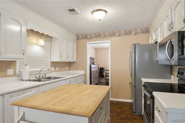 6047 Birchwood, Tuscaloosa, AL 35405