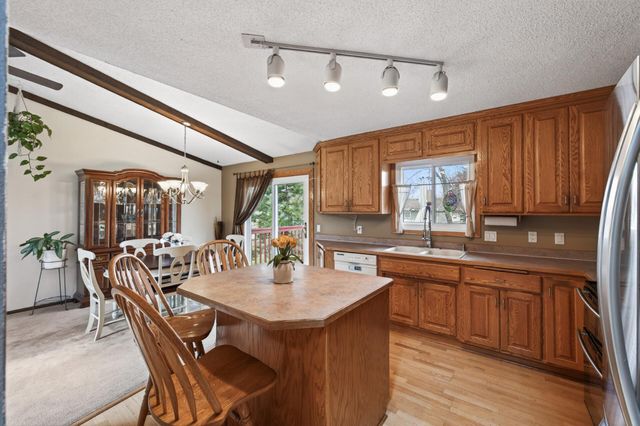 3319 118th Avenue NW, Coon Rapids, MN 55433