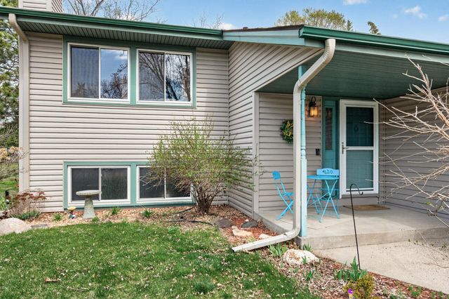 3319 118th Avenue NW, Coon Rapids, MN 55433