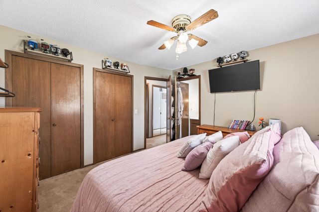 3319 118th Avenue NW, Coon Rapids, MN 55433