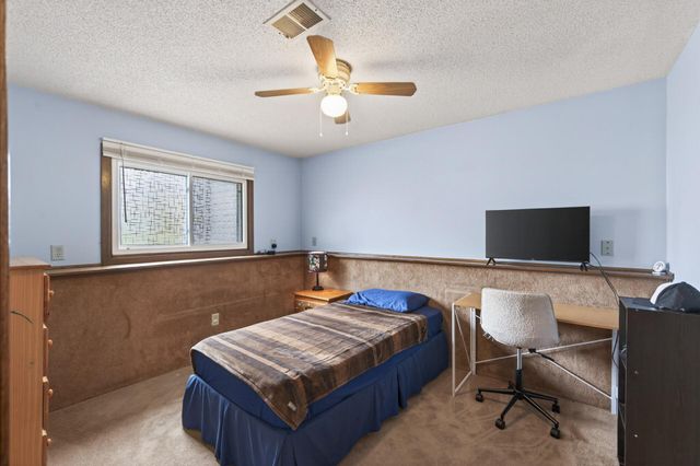 3319 118th Avenue NW, Coon Rapids, MN 55433