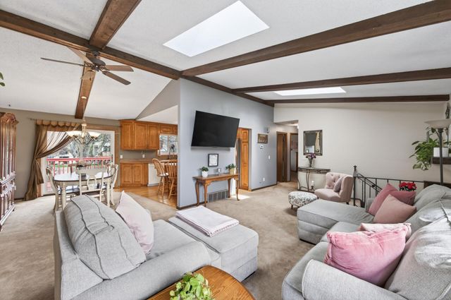 3319 118th Avenue NW, Coon Rapids, MN 55433