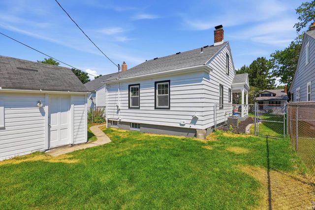1226 Clara Avenue, Fort Wayne, IN 46805