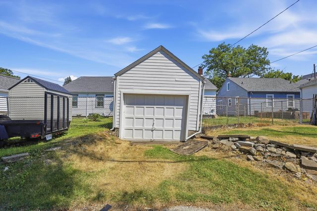 1226 Clara Avenue, Fort Wayne, IN 46805