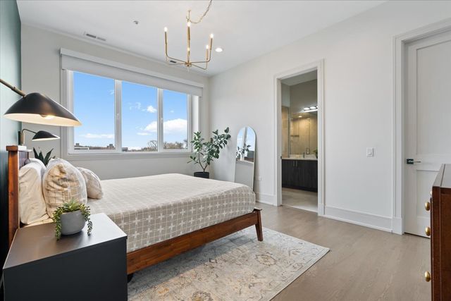 3101 N Ridgeway Avenue 4D, Chicago, IL 60618