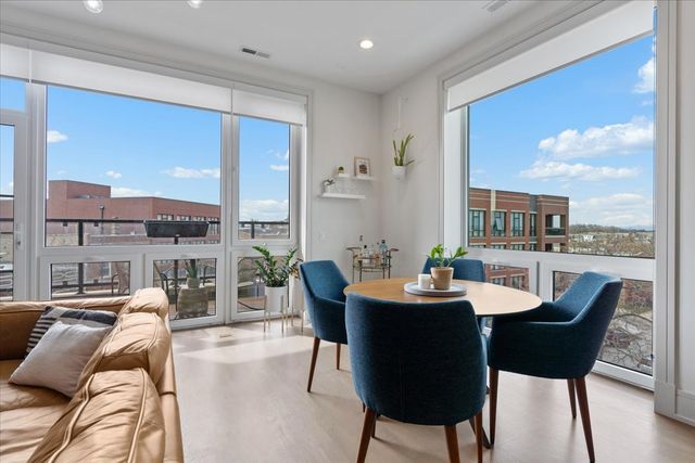 3101 N Ridgeway Avenue 4D, Chicago, IL 60618