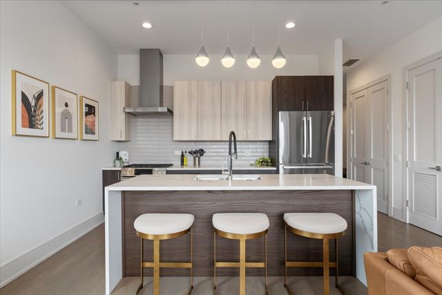 3101 N Ridgeway Avenue 4D, Chicago, IL 60618