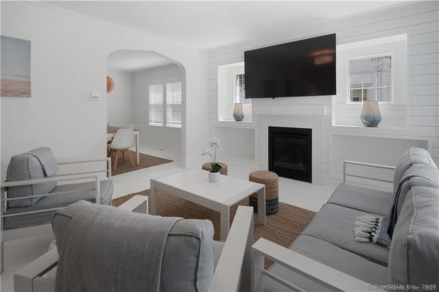 503 Reef Road, Fairfield, CT 06824