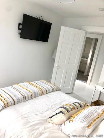 503 Reef Road, Fairfield, CT 06824