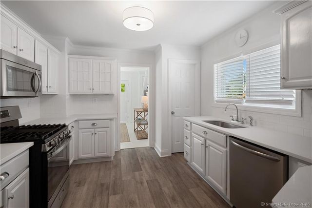 503 Reef Road, Fairfield, CT 06824