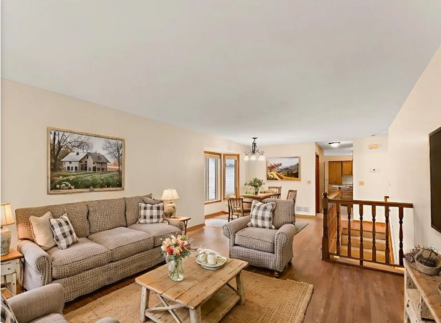 3434 Silver Lane NE, Saint Anthony, MN 55421