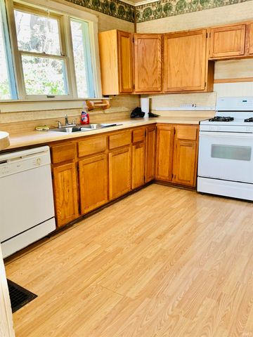 617 W 7th Street, Marion, IN 46953