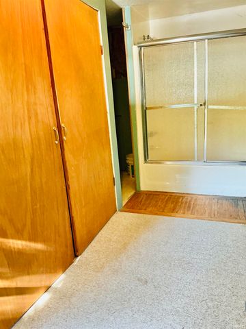 617 W 7th Street, Marion, IN 46953