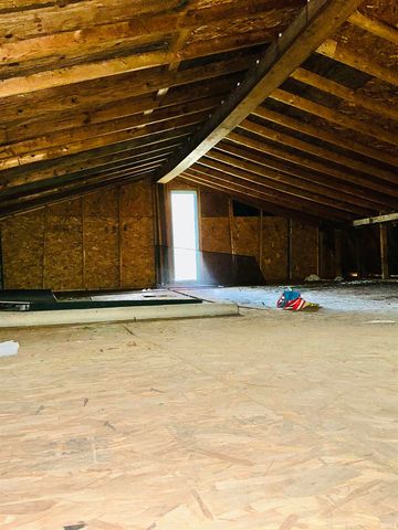 617 W 7th Street, Marion, IN 46953