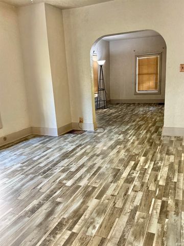 617 W 7th Street, Marion, IN 46953